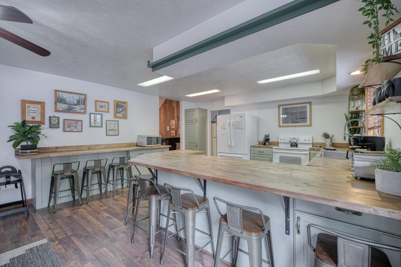 Wapiti View 6-Bedroom Cabin 28Mins To Yellowstone Island Park Exterior foto